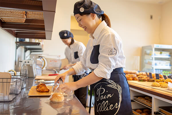 制服を着ることで、みんなで同じ方向に向かって進んでいると実感