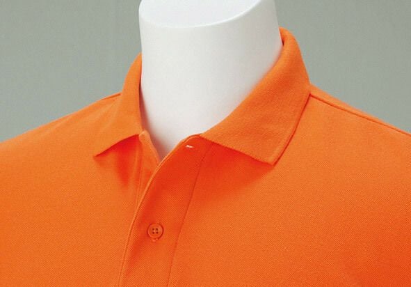 襟元アップ画像