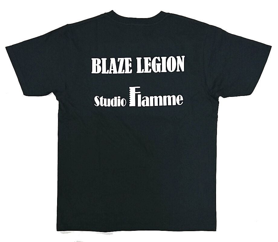 東京都江東区にある音楽スタジオ・スタジオフラム様のオリジナルTシャツの完成写真を紹介です。背中に大きく店名が入っていて良く目立つ所がGOOD！