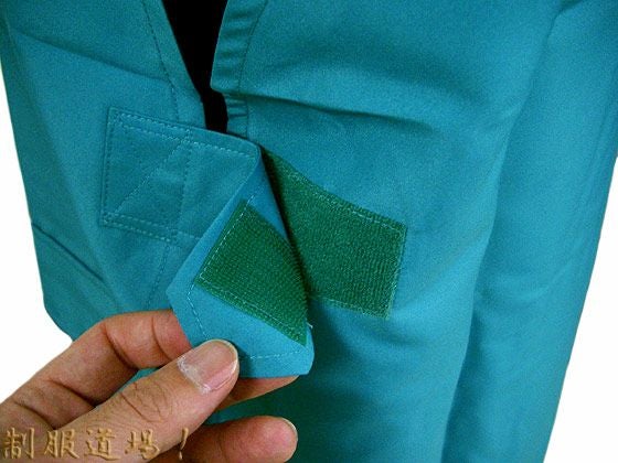 横はマジックテープ部分