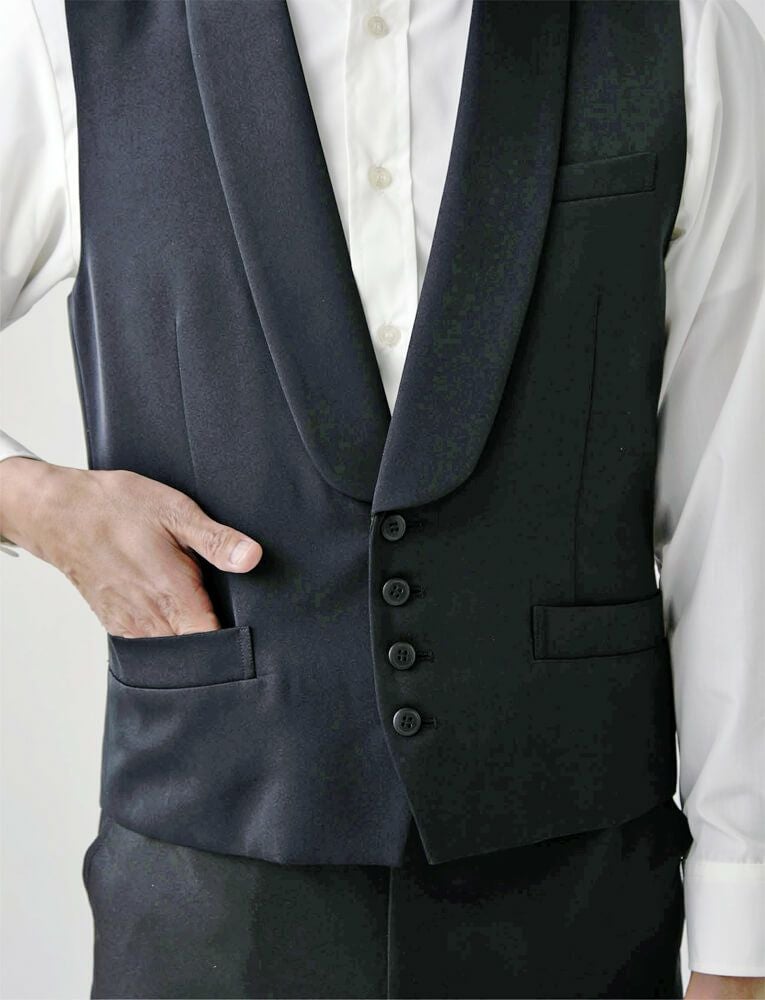 えり元のアップ写真