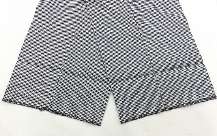 「＃１０１」はこんな感じで裾加工がされておりませんので、もし加工が必要なら別途料金にて裾加工もさせて頂けますので、お問い合わせください。