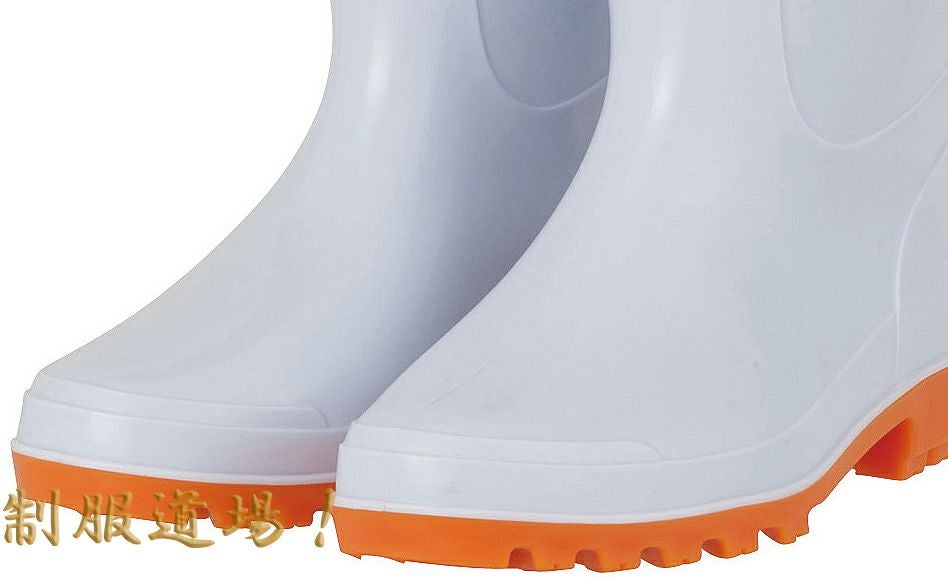 つま先部分のアップ写真