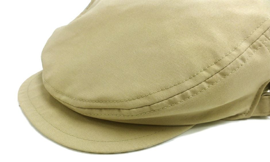 ツバ部分のアップ写真