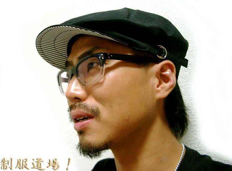 店長が実際にかぶった写真