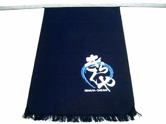 こんな感じで大きくロゴマークをオリジナルプリント