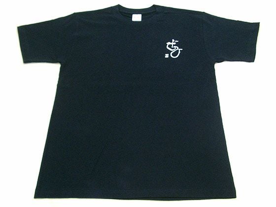 左胸にかわいいオリジナルプリント