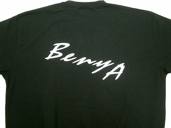 ロゴマークのアップ写真