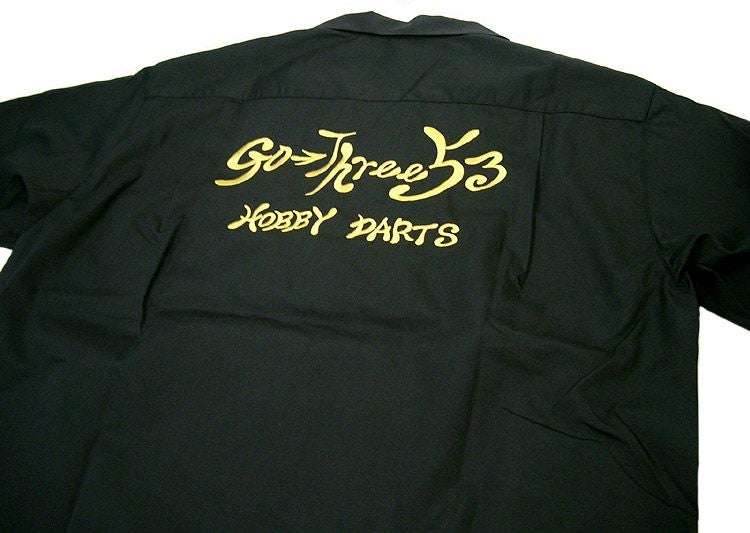 ゴールドイエローでも刺繍しました！