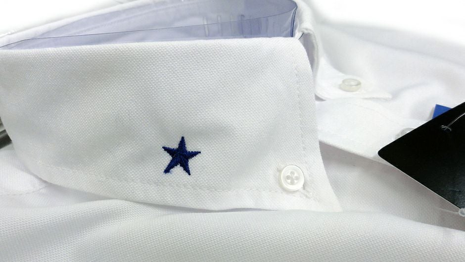 さりげないワンポイントで自分だけの目印を付けるのも素敵です。