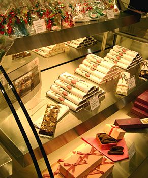 バレンタインデーにはこんなのほしいな。