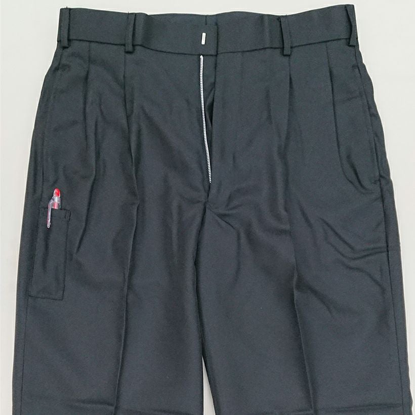 向かって左側にペン差し加工。