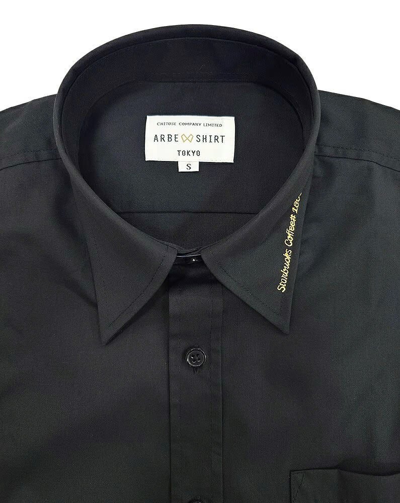 スタバのロゴ・ベアリスタの下に25周年記念の刺繍文字入りでございます