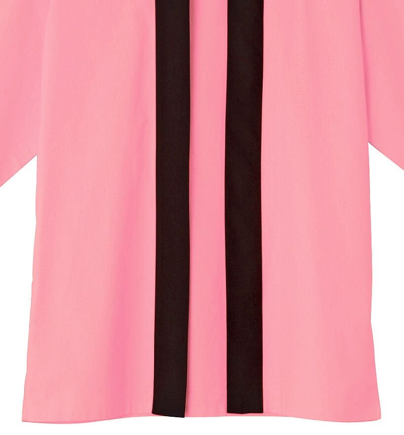 ピンクのウエスト部分