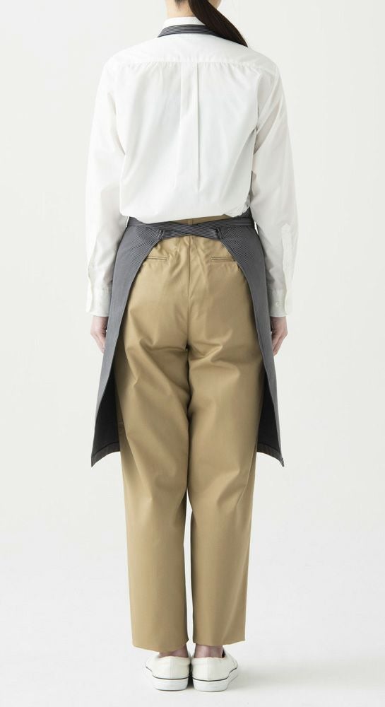 スタイル良く見えるバックスタイル