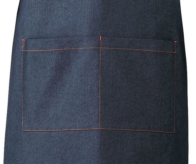 大容量のフロントポケット