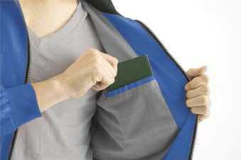 便利な内ポケット