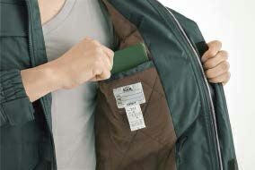 内ポケット付き