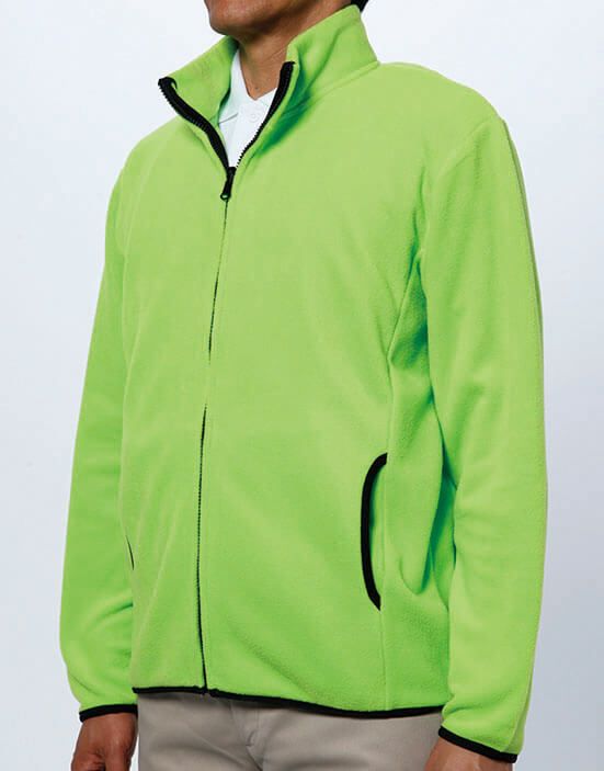 男性　身長178cm Lサイズ着用（※このカラーは完売しました）