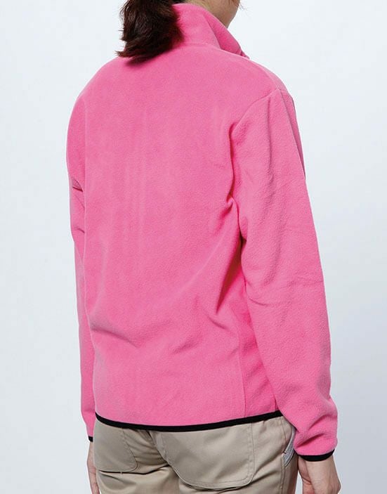 女性　身長165cm Sサイズ着用（※このカラーは完売しました）