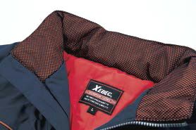 通気性の良い襟メッシュ