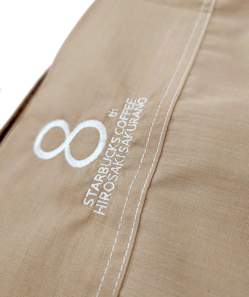 弘前さくらの店様のスタバ周年記念シャツの刺繍部分アップ写真も撮影いたしました。