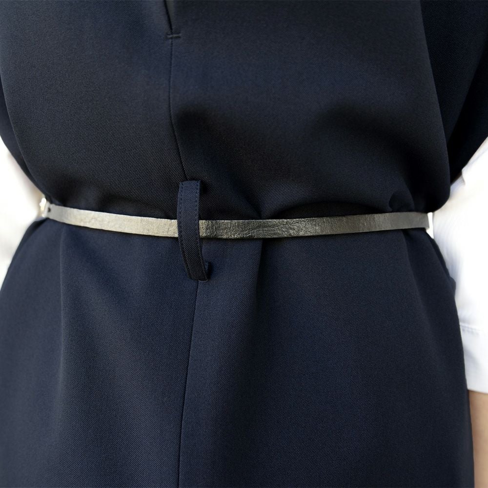 ベルトは付属しません。