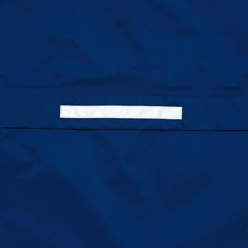 背中の反射テープ