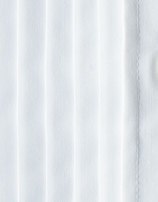 ホワイトピンタックアップ画像