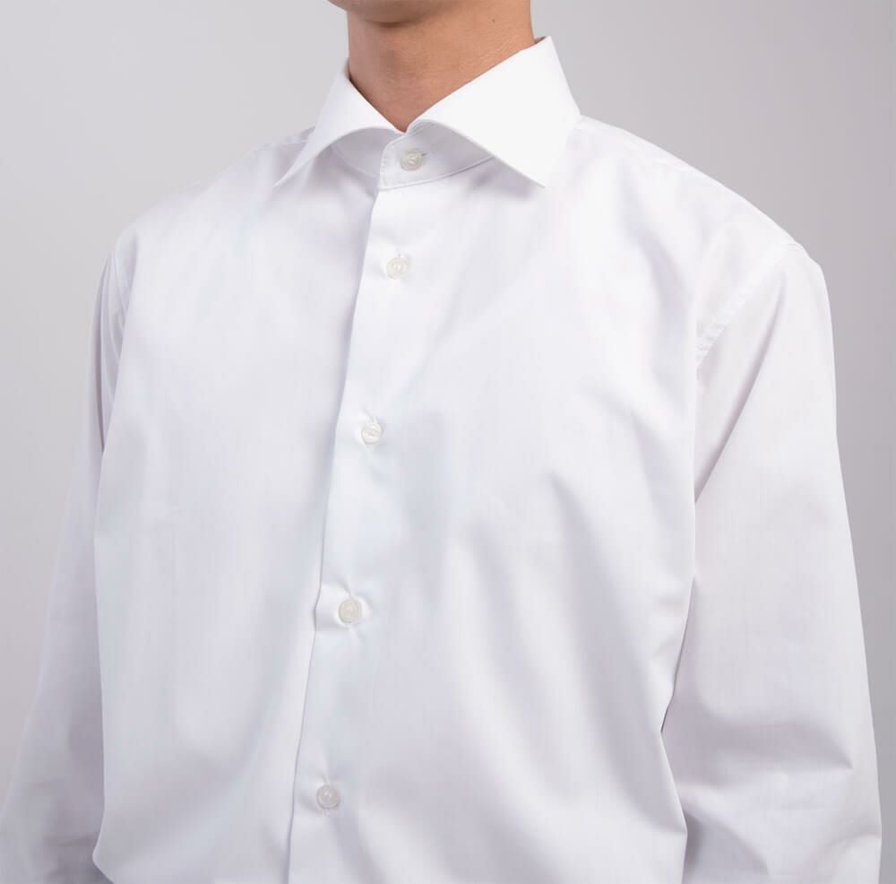 胸元アップ画像