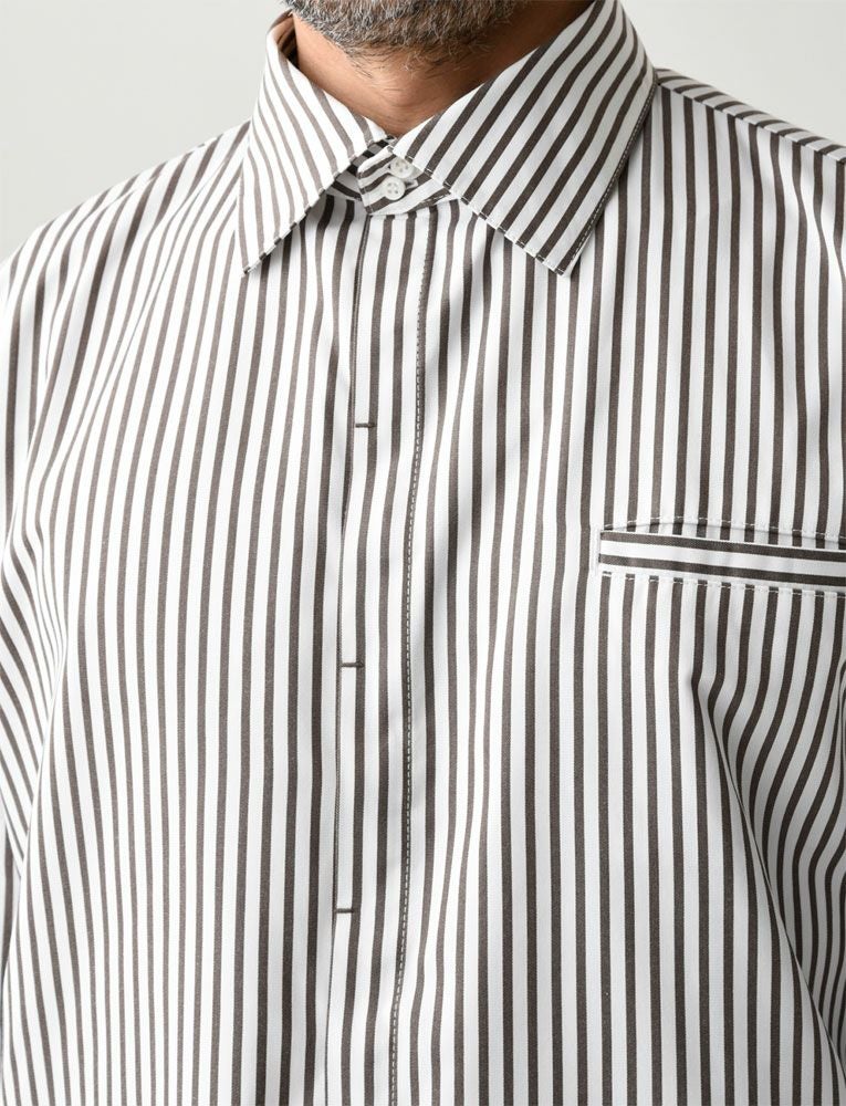 ストライプシャツ