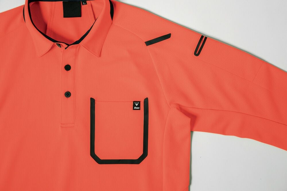 圧着フレームデザインの胸ポケット