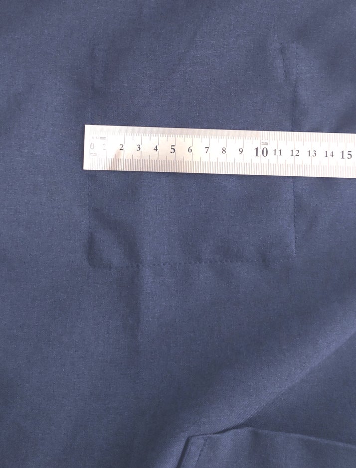 正面から見た内ポケット部