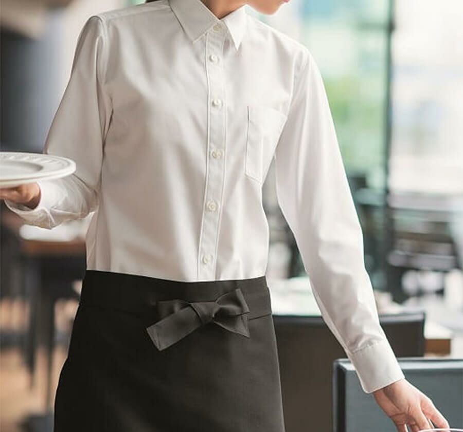 レディースブラウス着用写真