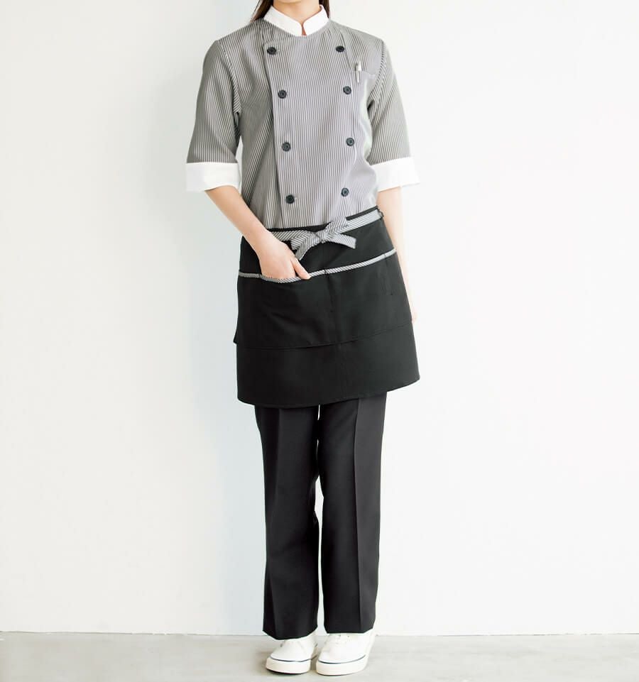 腰巻きエプロン着用写真