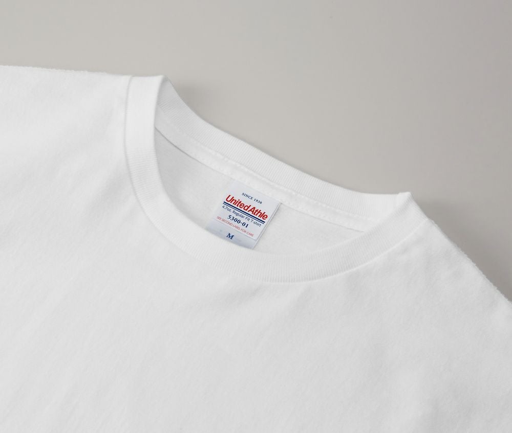 首リブはミニマルなステッチなし仕様