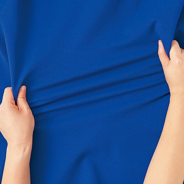 動きやすいストレッチ生地