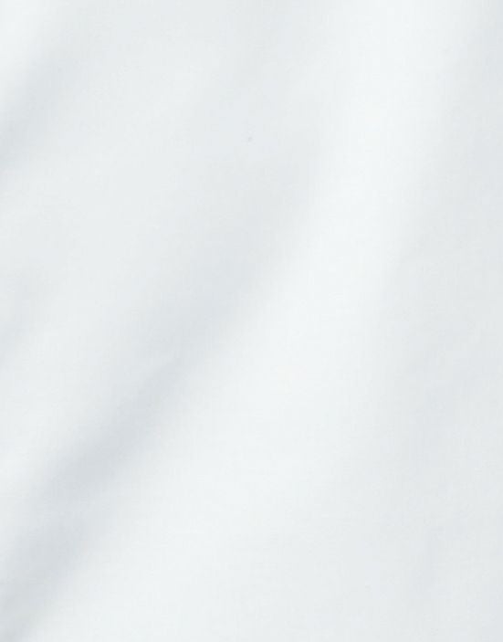 ホワイトの生地