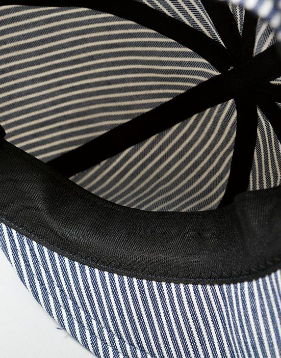 ホワイト×ブルーの裏側