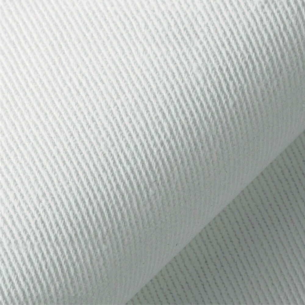 カツラギ［綿100%］<br>縦糸・横糸ともに太い糸を使った、綿100％の厚手の綾織物。コックコートの定番素材として長年プロのコック達に愛用されてきた、堅く丈夫でしっかりとした生地。