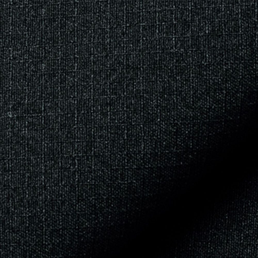 リップストップ［ポリエステル100％］<br>格子状に繊維が織り込まれている為、摩擦などに非常に強い素材。強度がありながら薄くストレッチ性があり非常に軽い。