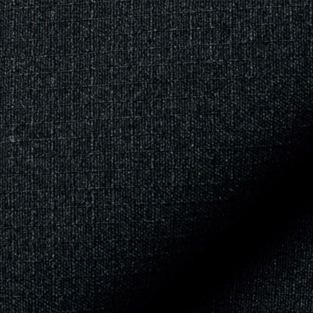 リップストップ［ポリエステル100％］<br>格子状に繊維が織り込まれている為、摩擦などに非常に強い素材。強度がありながら薄くストレッチ性があり非常に軽い。