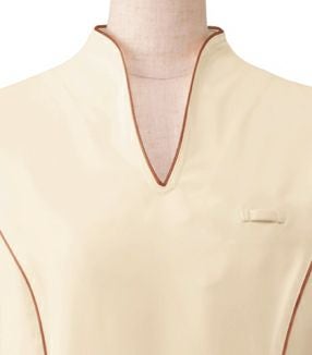 胸元のパイピング