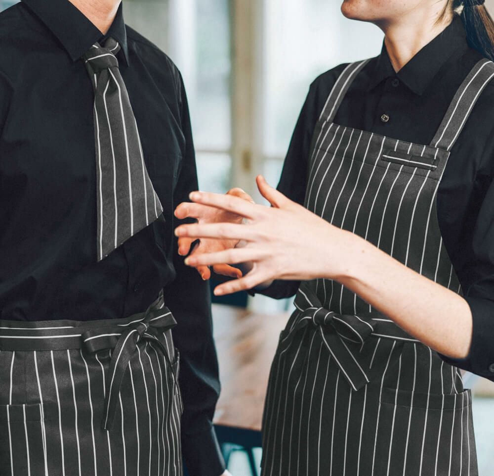 左：男性モデル／右：女性モデル