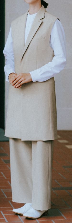 女性モデル