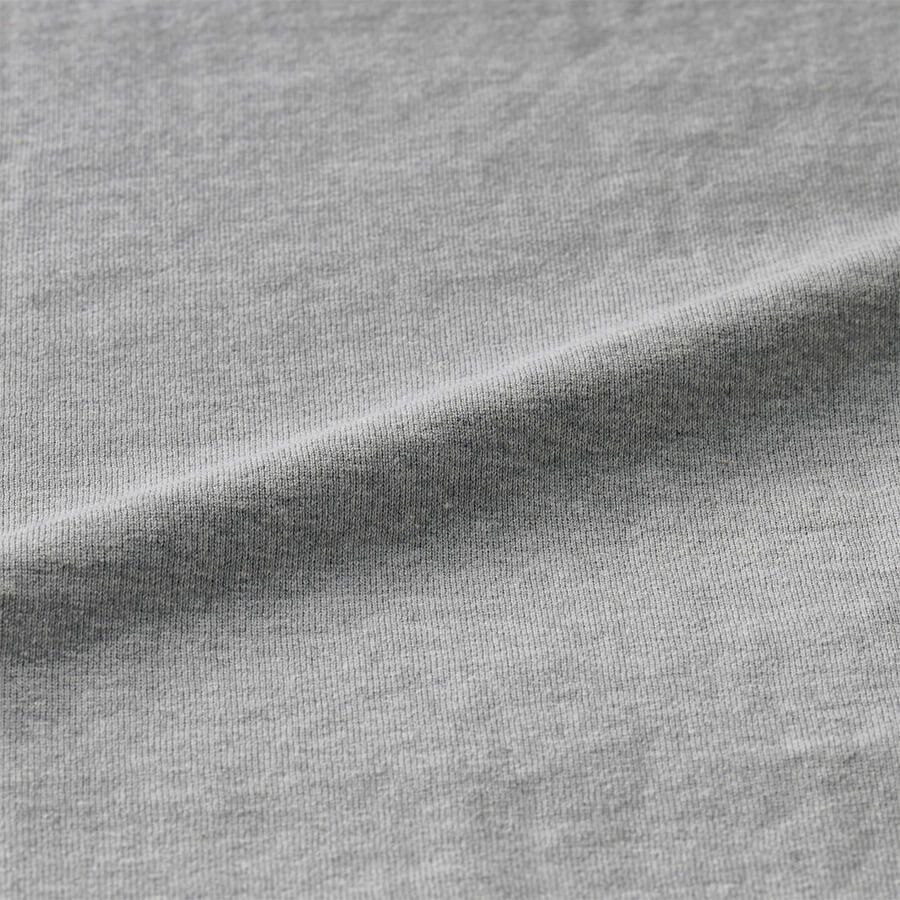 表面：生地アップ写真