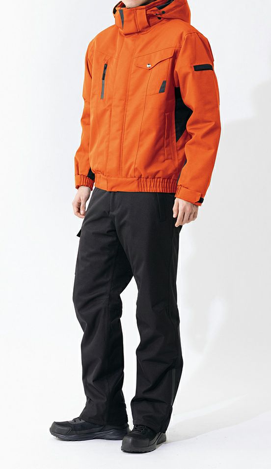 男性・防寒パンツスタイル