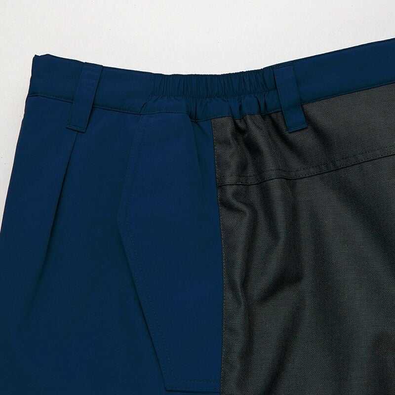 サイドシャーリング仕様<br>ウエストサイズ調整仕様。