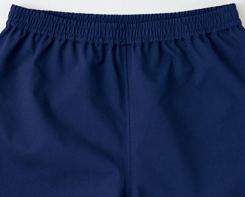 ウエストゴム・紐調整<br>簡単にウエストサイズの調整が可能。