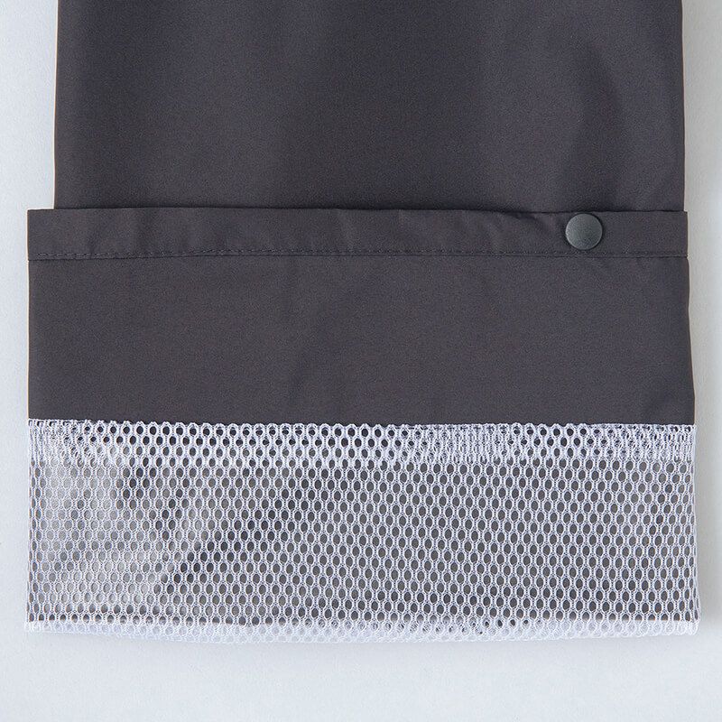 パンツ総裏メッシュ<br>パンツ内部も総裏メッシュでべたつかず快適。